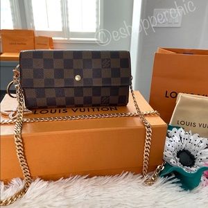 ❤️Auth LV Damier Ebene International Crossbody Bag